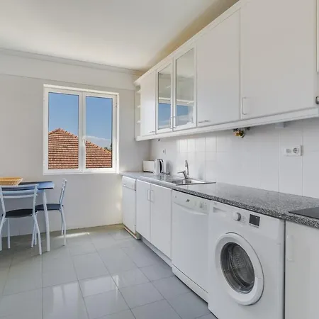 Apartment Rua Bela Sao Tiago I