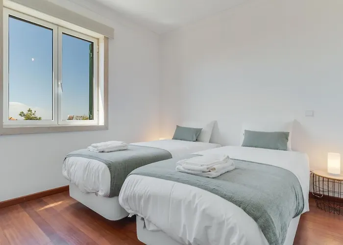 Bela Sao Tiago I * פונשל